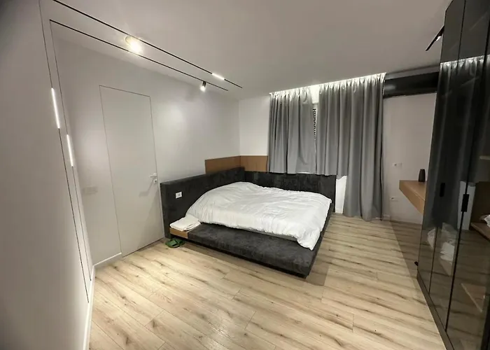 Yacht Concept Marina Apartment Durres
