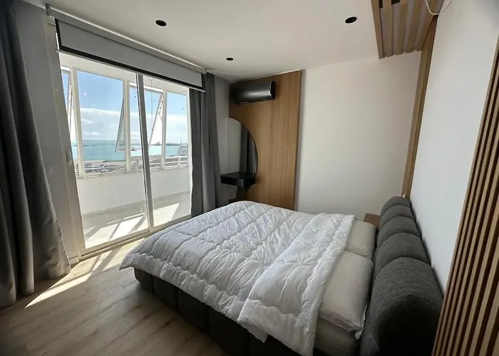 Yacht Concept Marina Apartment *