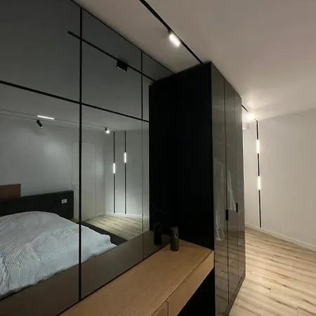 Yacht Concept Marina Apartman