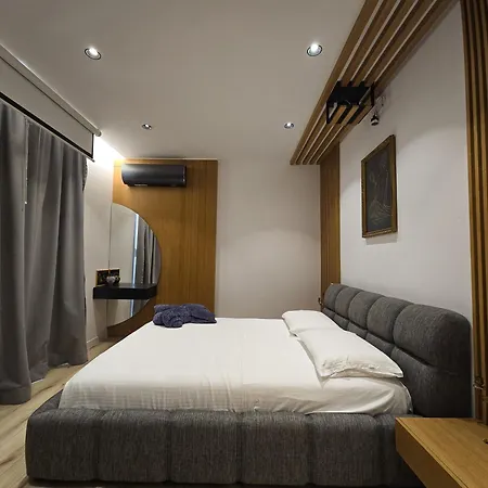Yacht Concept Marina * Durrës